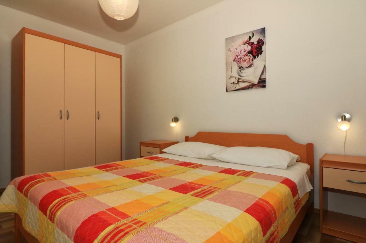 Apartments Sladana イェゼラ エクステリア 写真