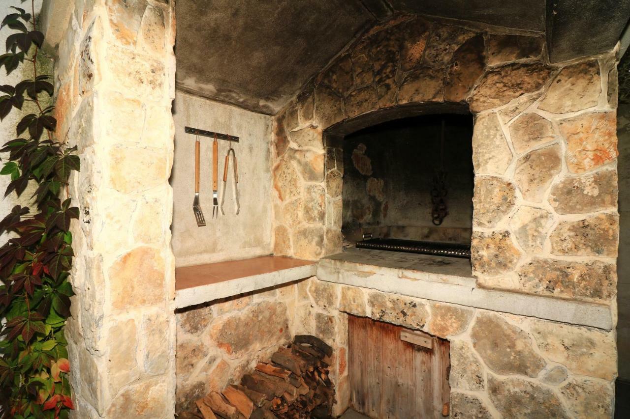 Apartments Sladana イェゼラ エクステリア 写真