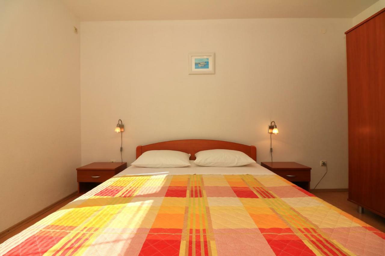Apartments Sladana イェゼラ エクステリア 写真