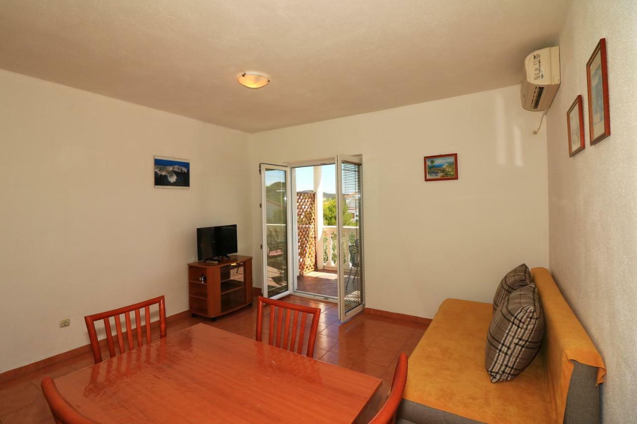 Apartments Sladana イェゼラ エクステリア 写真