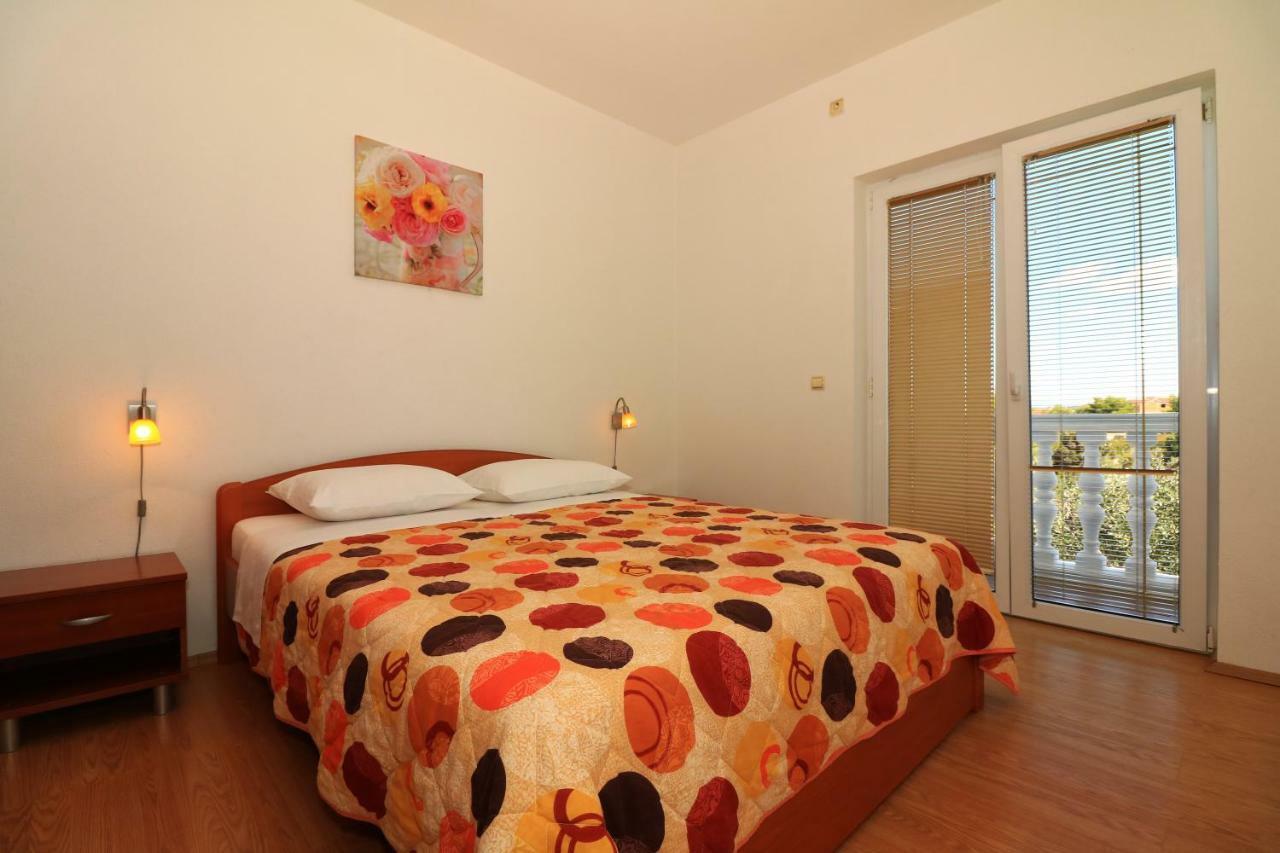 Apartments Sladana イェゼラ エクステリア 写真