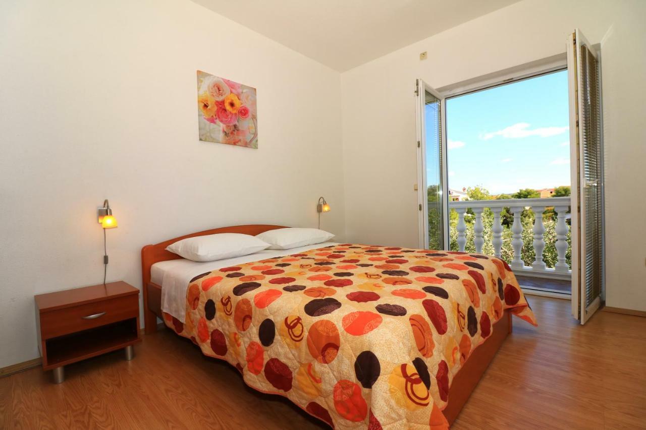 Apartments Sladana イェゼラ エクステリア 写真
