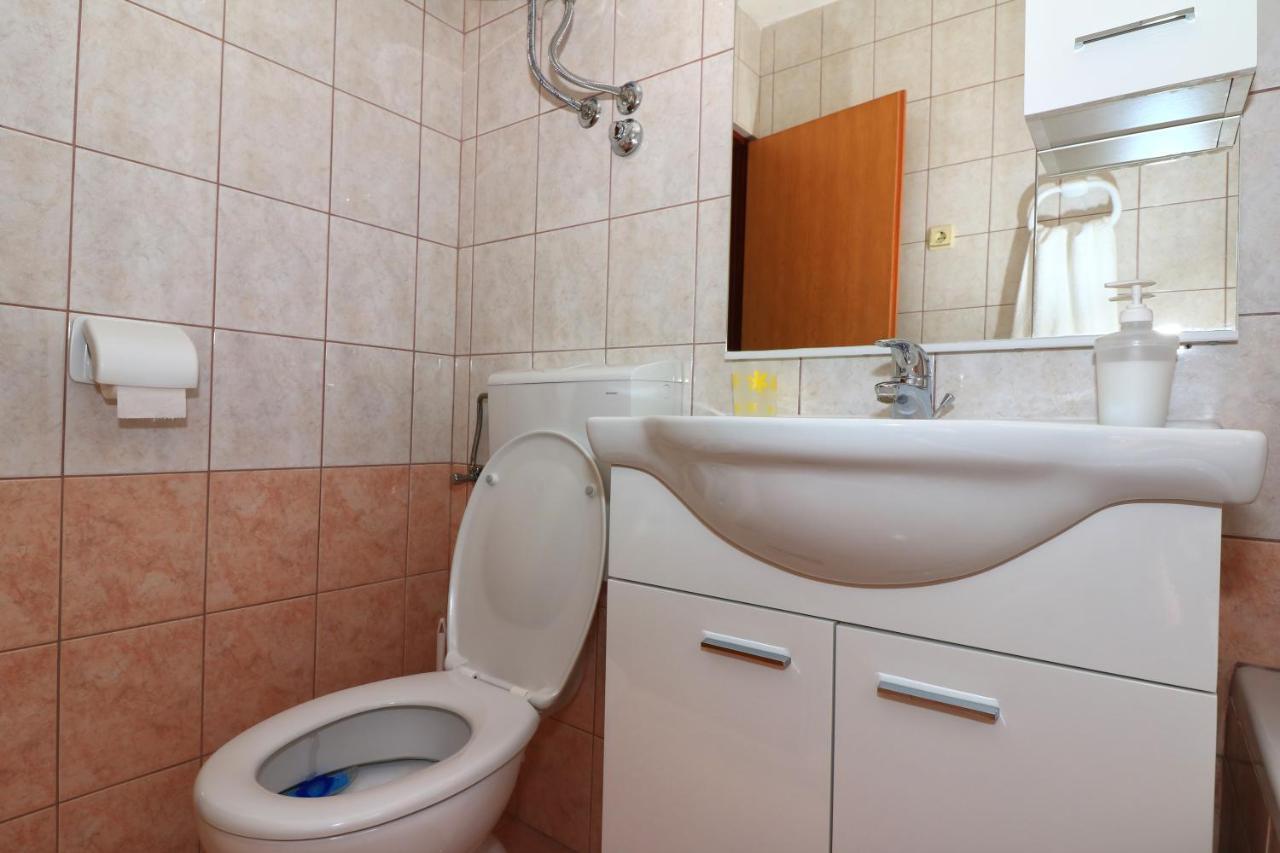 Apartments Sladana イェゼラ エクステリア 写真